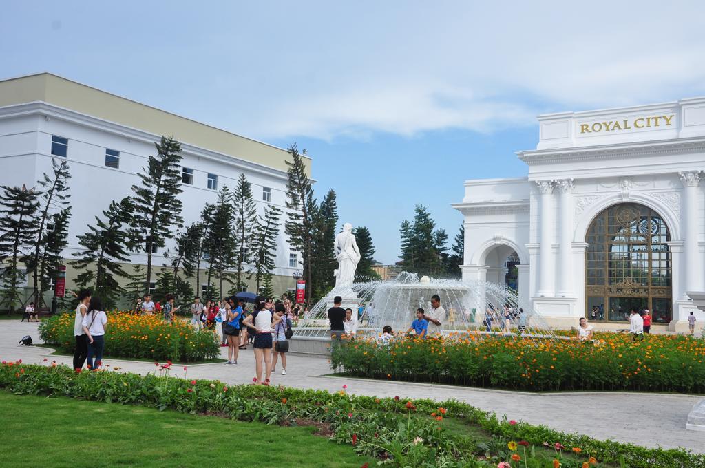 Vinhomes Royal City Apartment Ханой Экстерьер фото